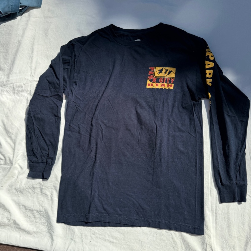 Navy blue Park City, Utah long sleeve